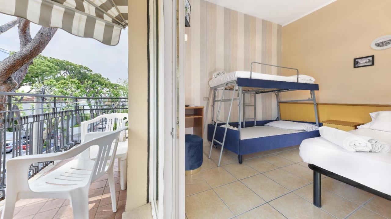 Hotel Arlecchino Riccione Extérieur photo