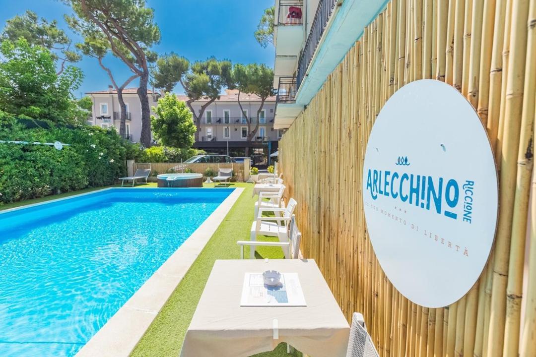 Hotel Arlecchino Riccione Extérieur photo